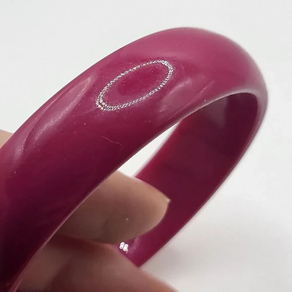 Vintage 60s Burgundy Magenta Resin Acrylic Bangle Bracelet Small 2.2in dia